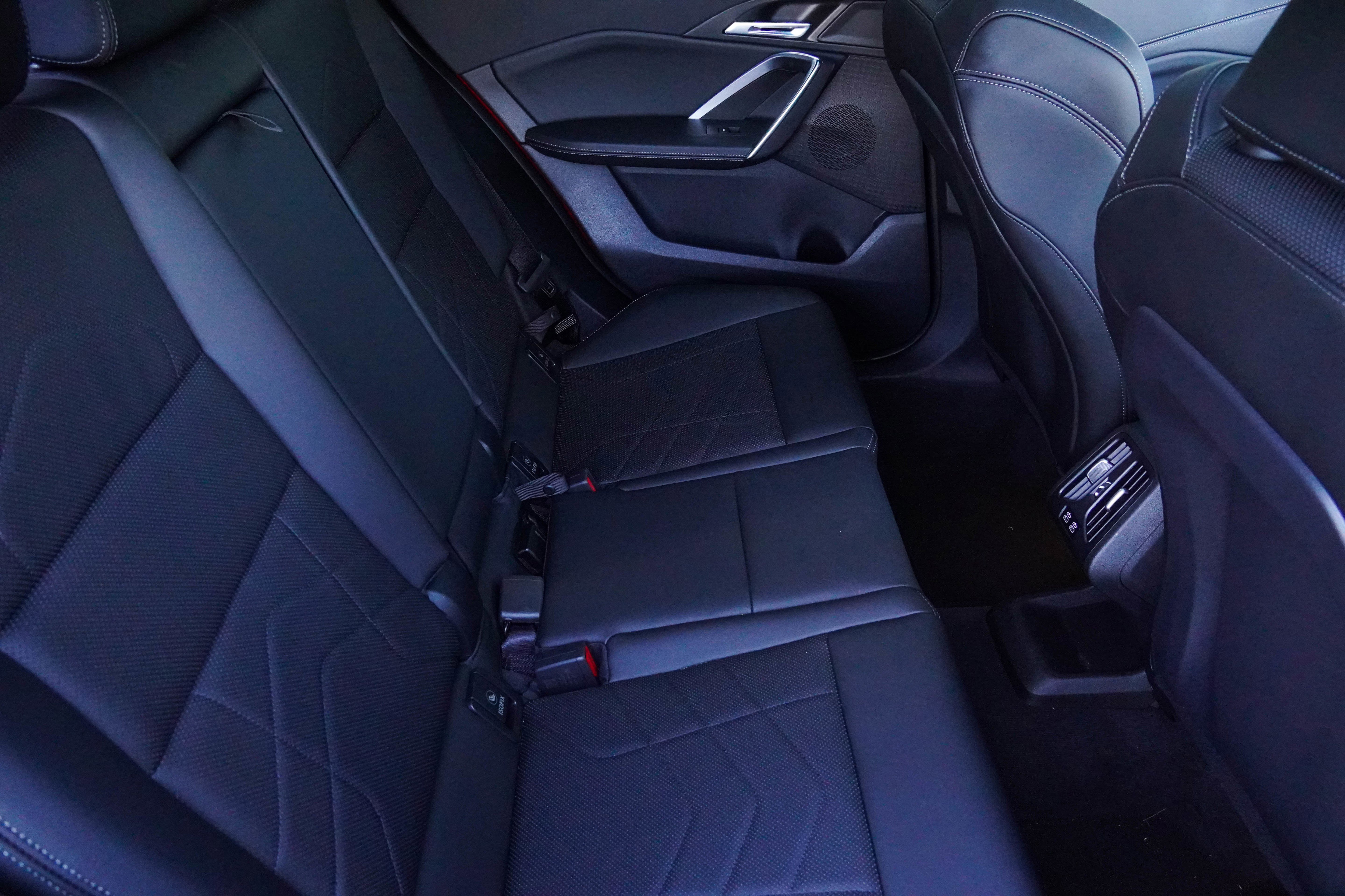 Certified 2025 BMW X2 xDrive28i image 34