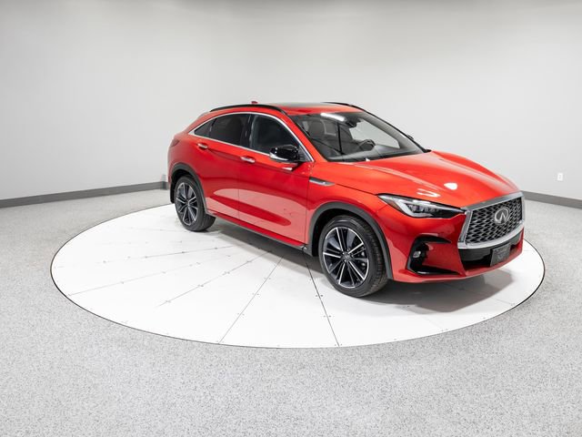 Used 2025 INFINITI QX55 Essential image 32