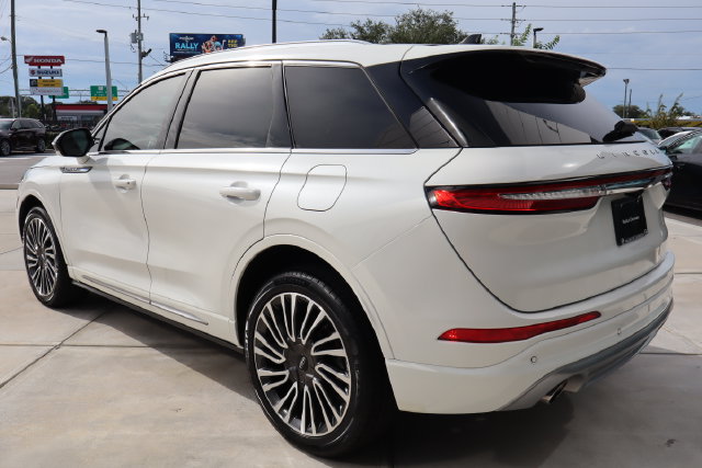 Used 2022 Lincoln Corsair Reserve w/ Sport Package AWD/4WD image 6