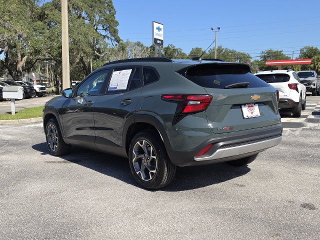 Certified 2026 Chevrolet Trax LT FWD image 6