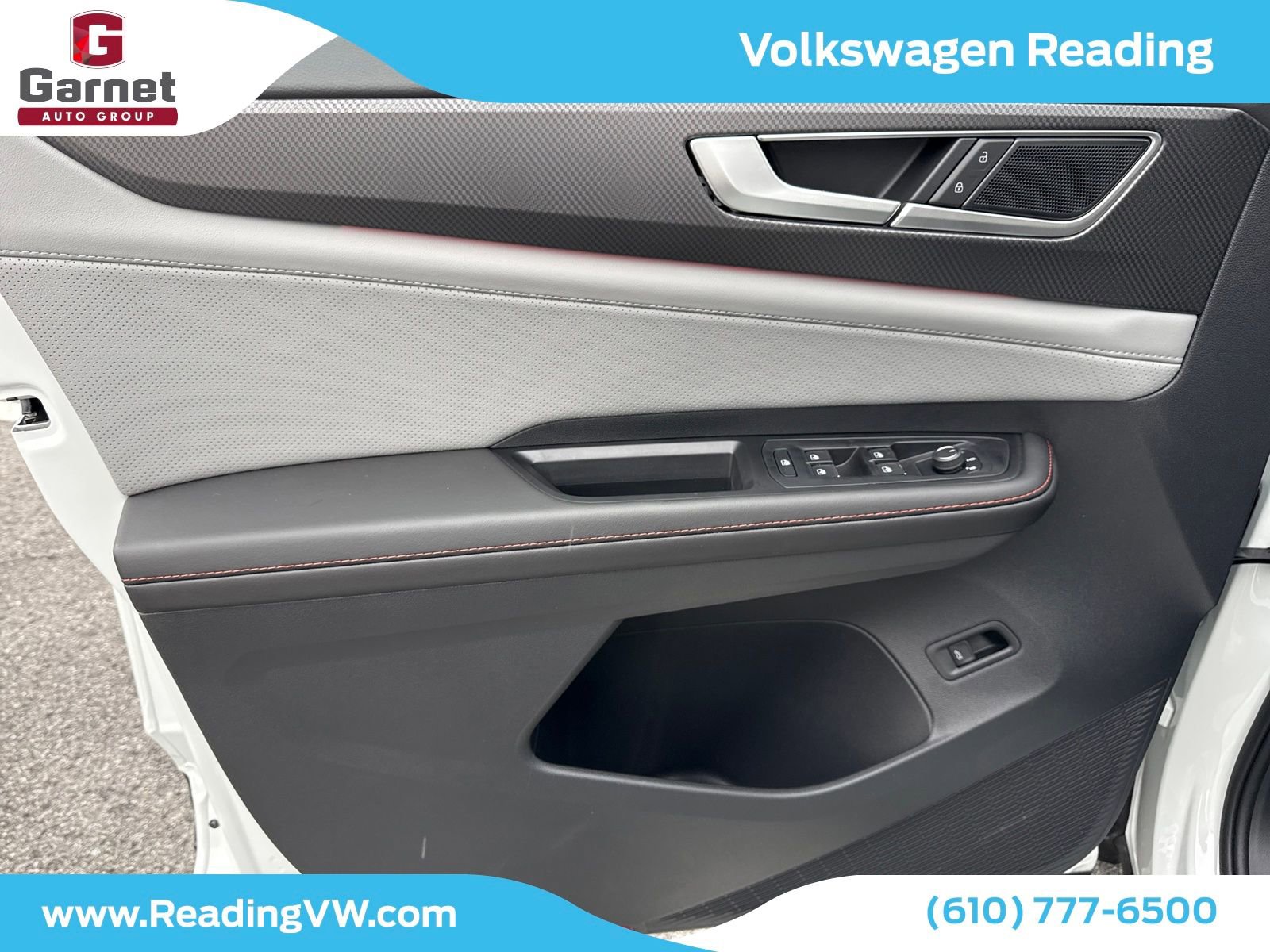 New 2025 Volkswagen Atlas Peak Edition SE image 11