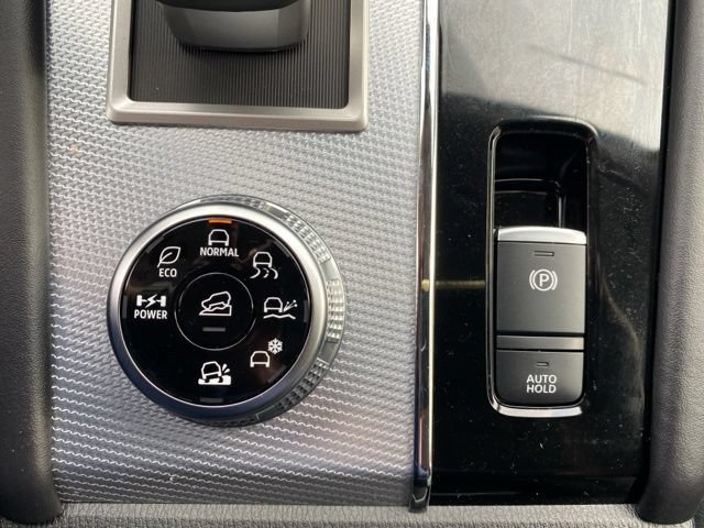 New 2025 Mitsubishi Outlander SEL AWD/4WD image 30