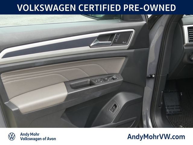 Certified 2023 Volkswagen Atlas Cross Sport SEL Premium R-Line AWD/4WD image 18
