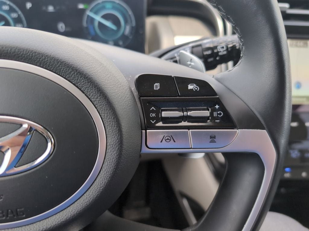 Certified 2024 Hyundai Tucson Limited AWD/4WD image 14