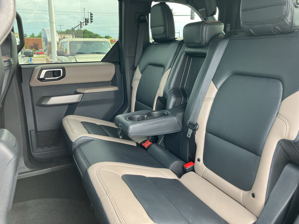 Used 2023 Ford Bronco Wildtrak AWD/4WD image 31