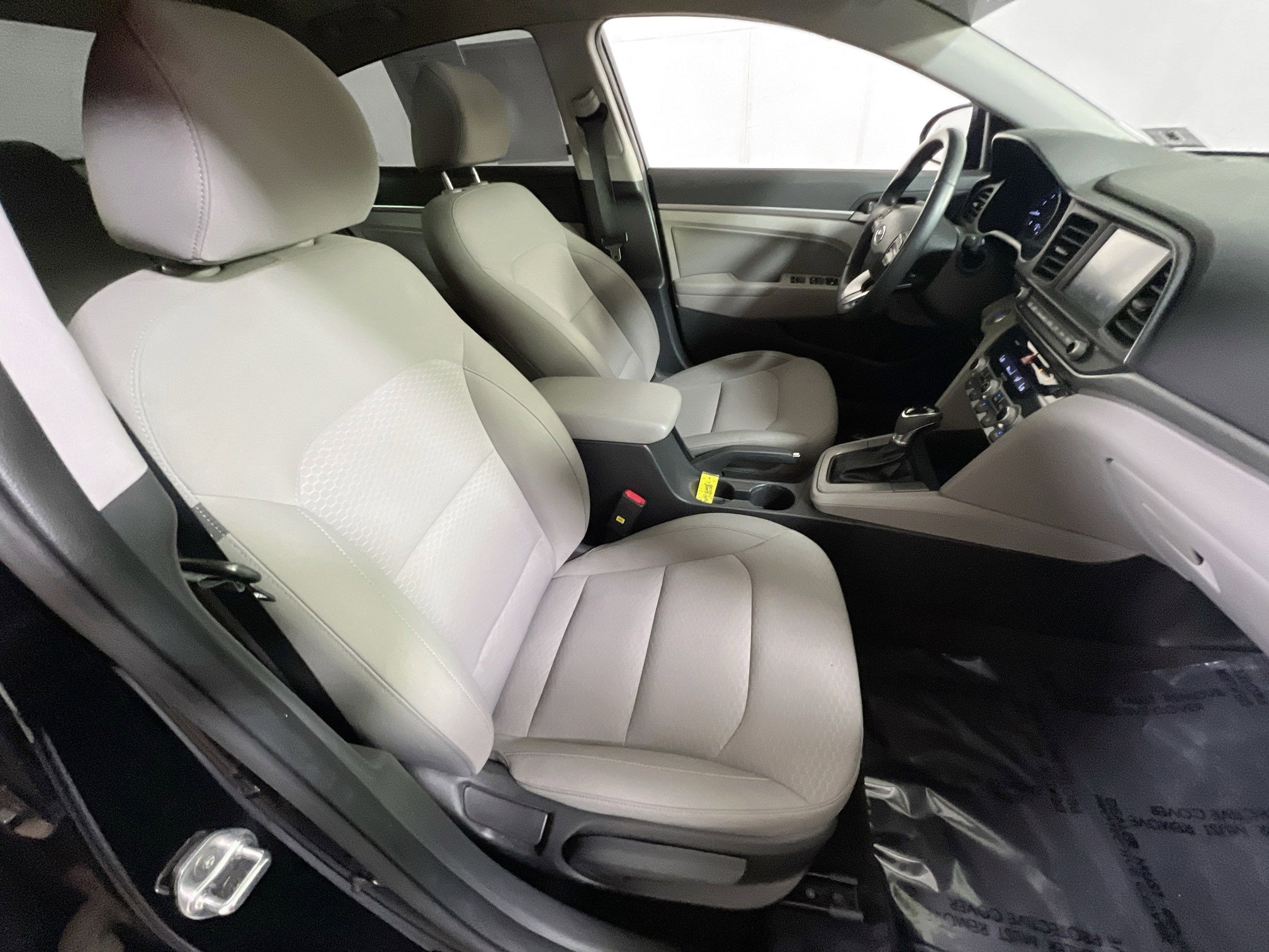 Used 2019 Hyundai Elantra Value Edition FWD image 27