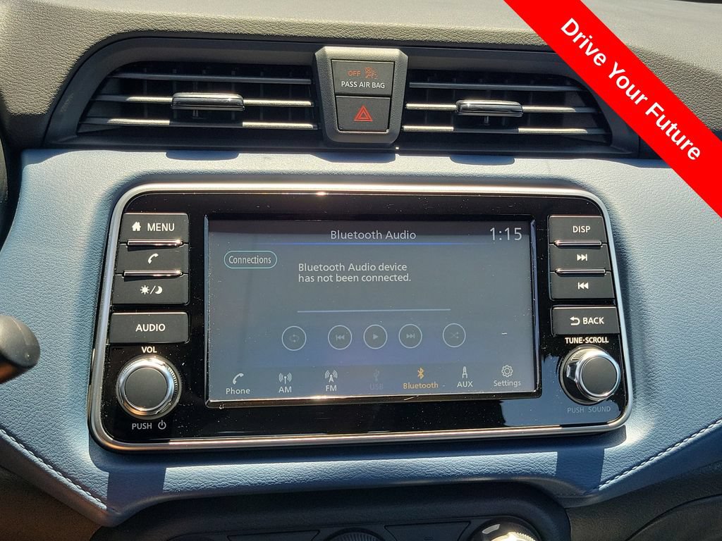 Used 2025 Nissan Versa SV w/ Trunk Package FWD image 11