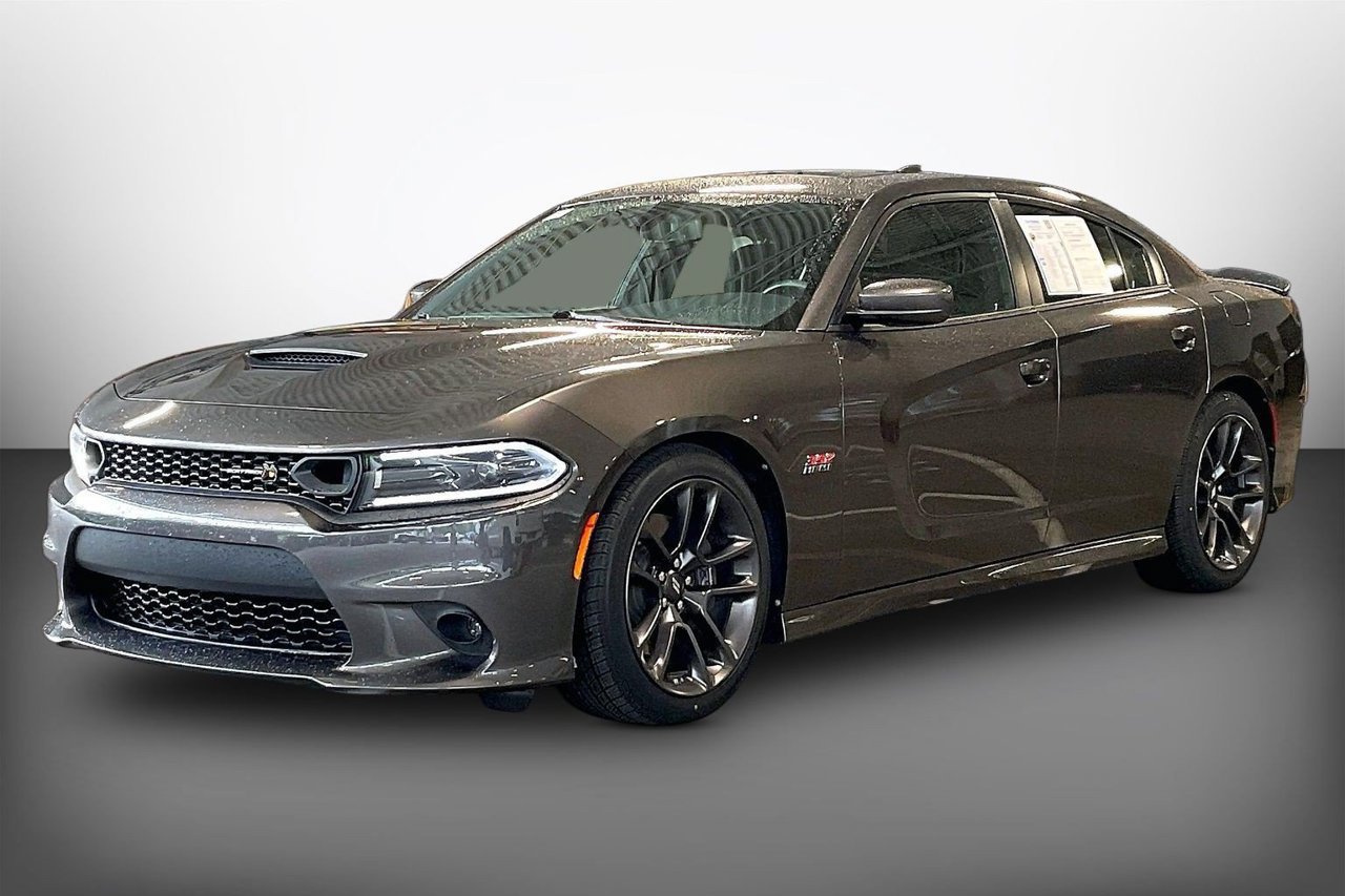 Certified 2022 Dodge Charger Scat Pack w/ Navigation & Travel Group RWD image 4