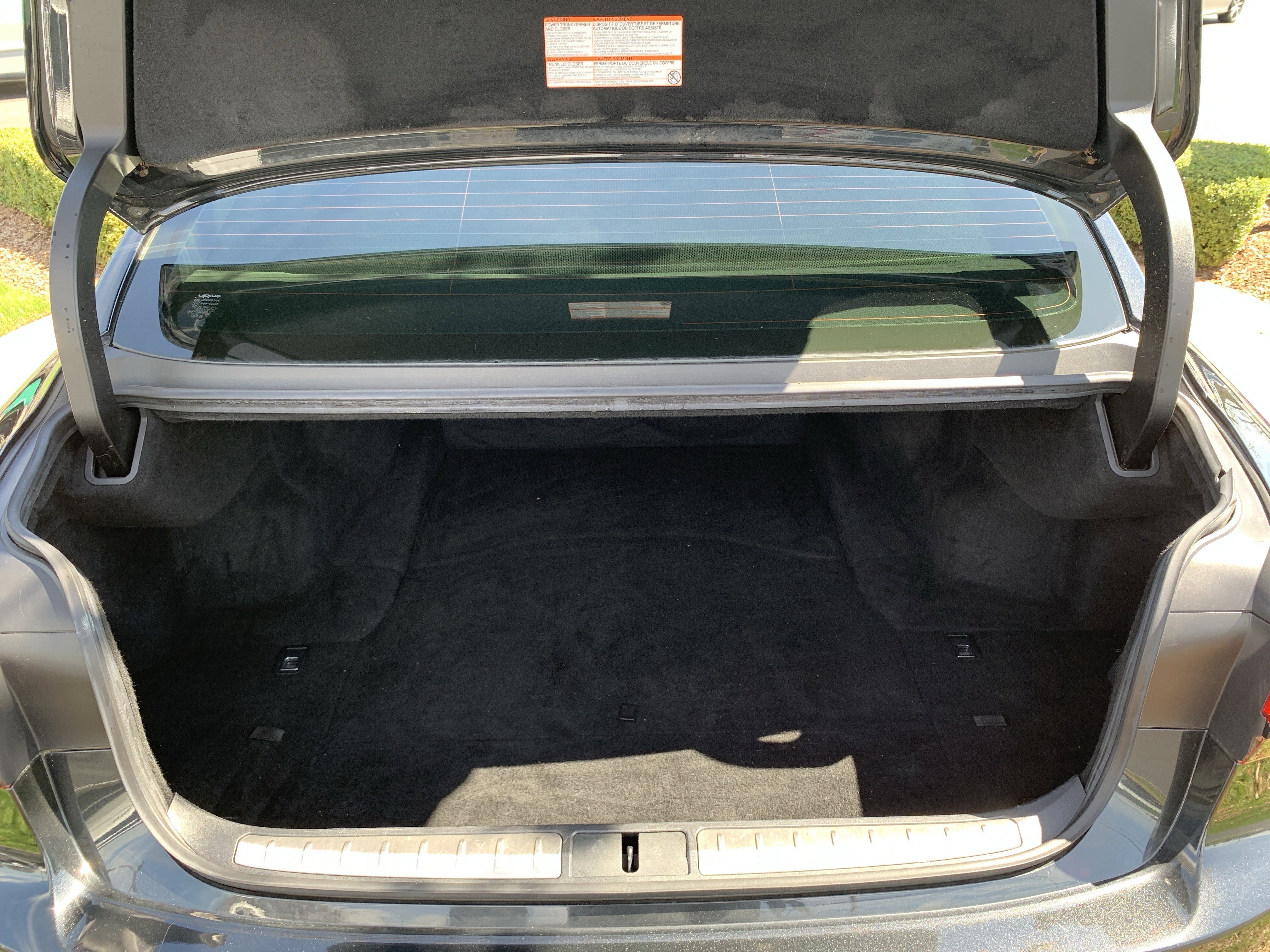 Used 2022 Lexus LS 500 500 w/ Accessory Package (Z2) image 34