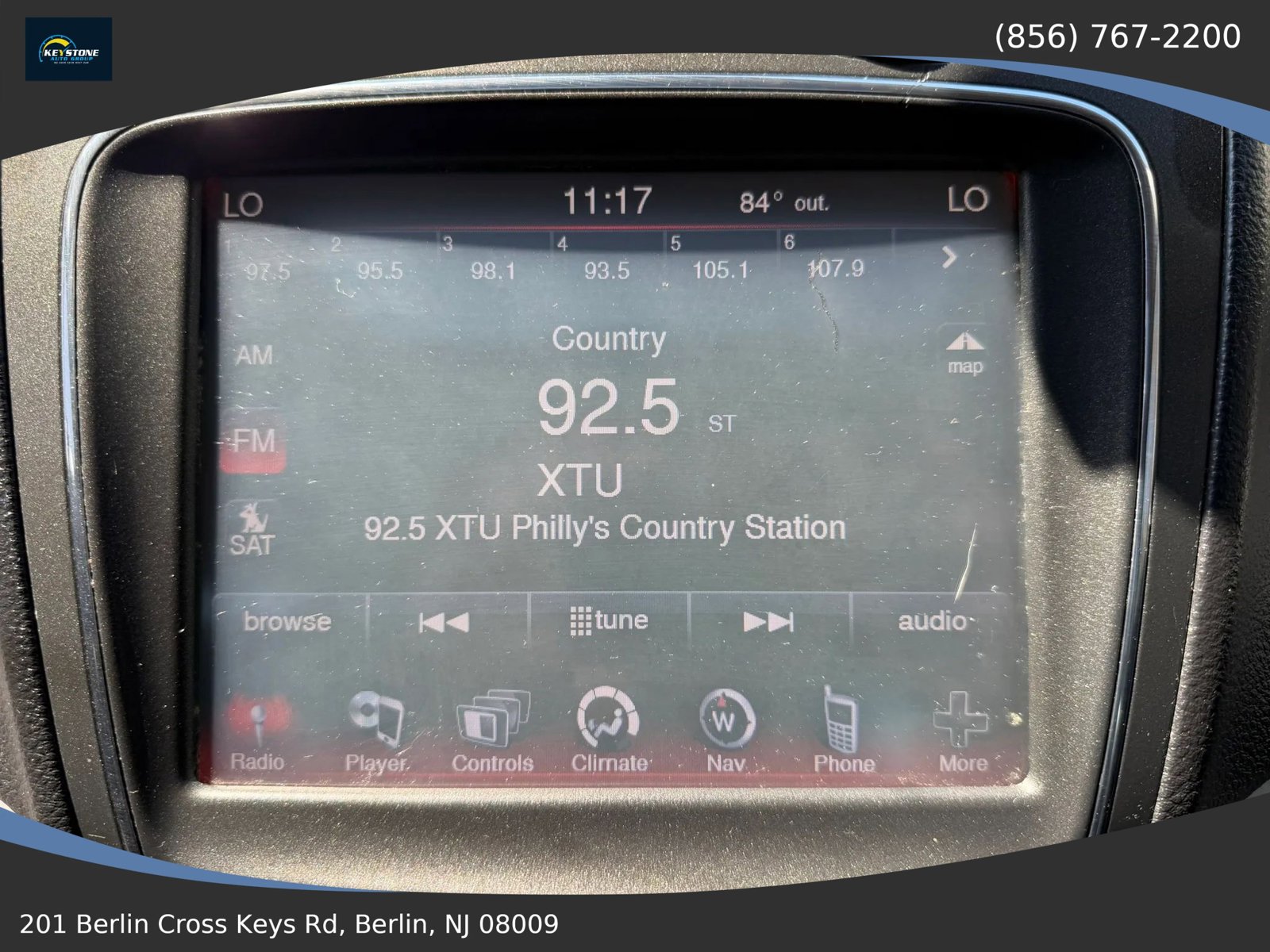 Used 2018 Dodge Journey Crossroad w/ Nav & Sun Group FWD image 28