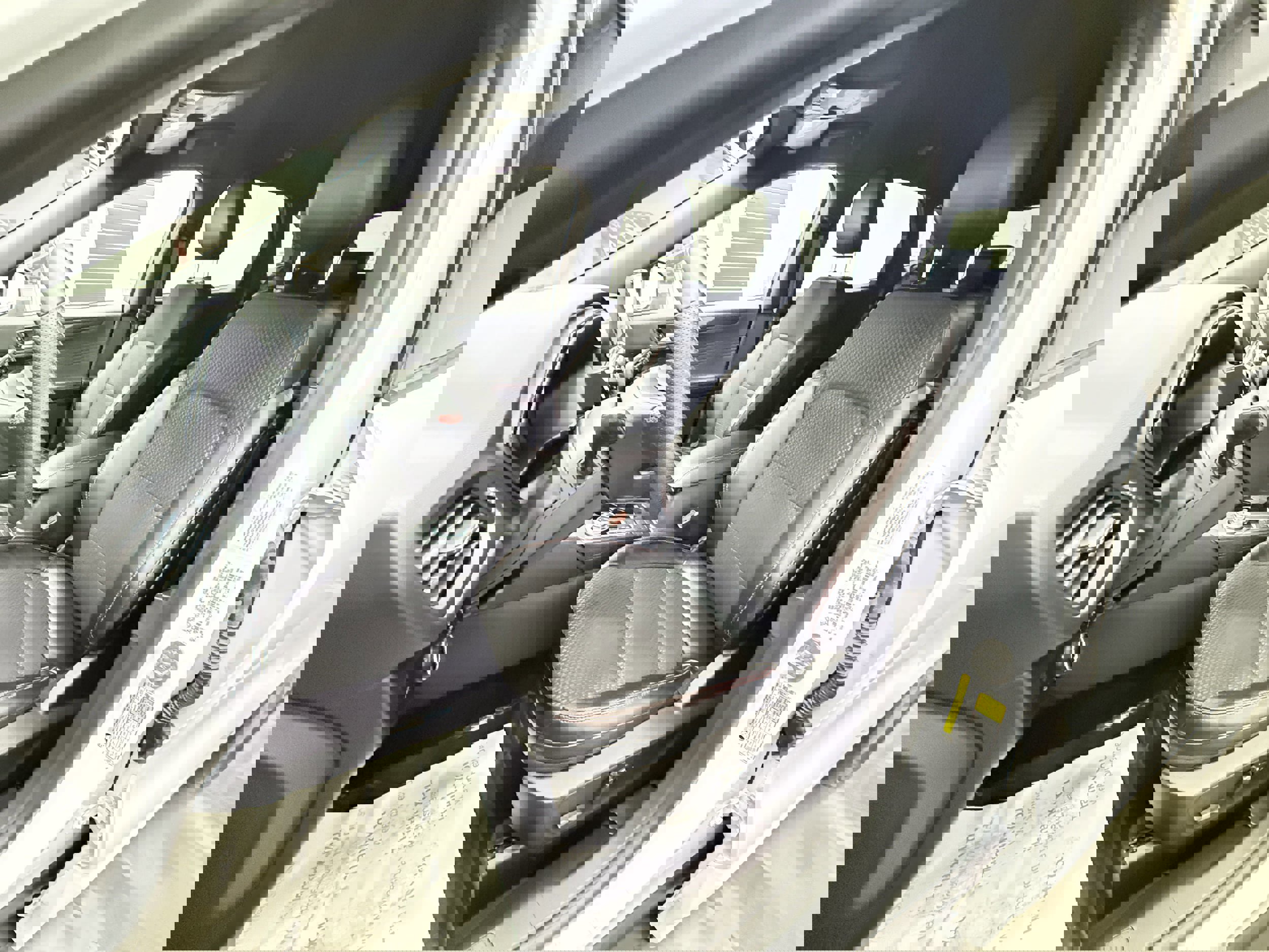 Used 2023 Ford Escape ST-Line image 12