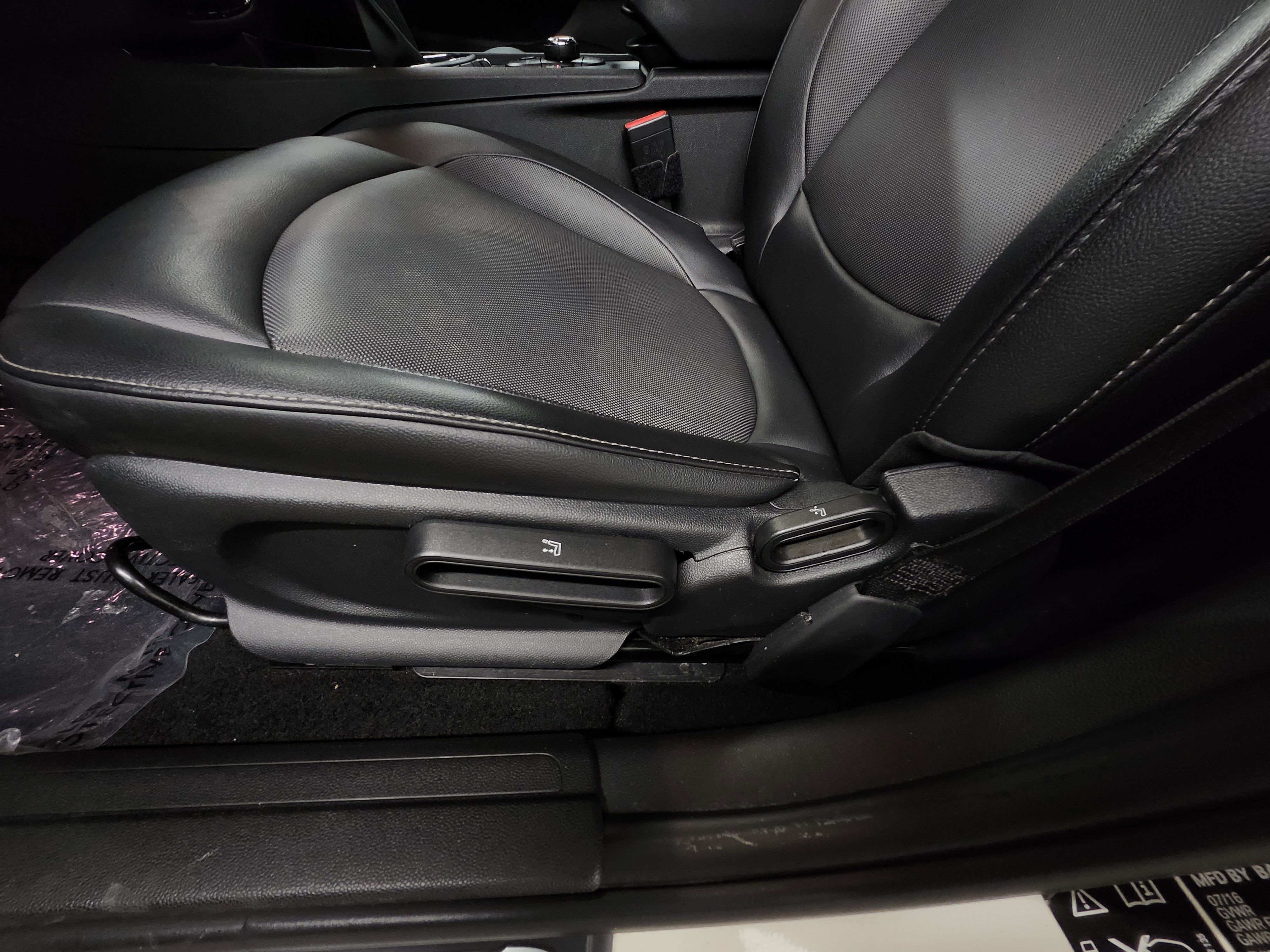 Used 2017 MINI Cooper Clubman ALL4 image 19