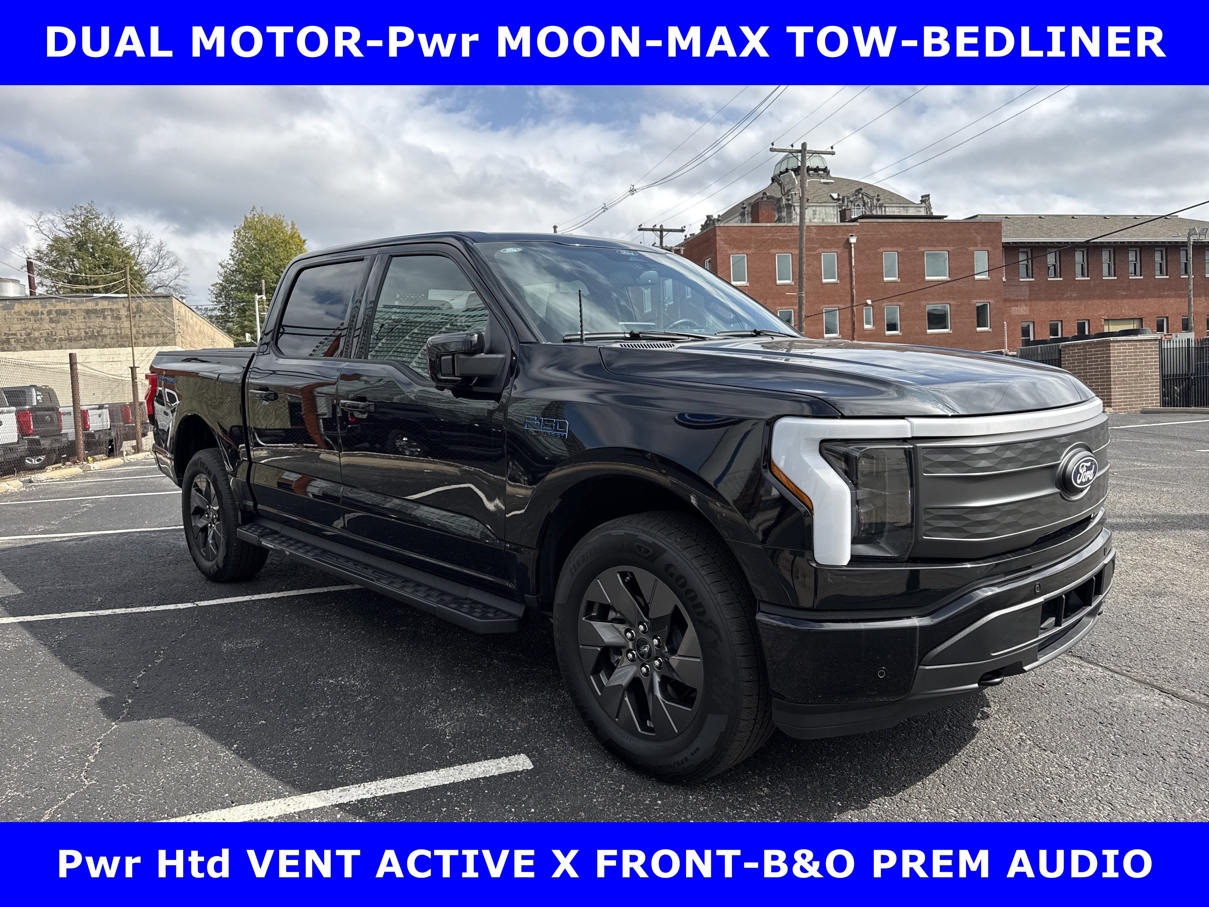 Used 2024 Ford F150 Lightning Lariat w/ Max Trailer Tow Package AWD/4WD image 4