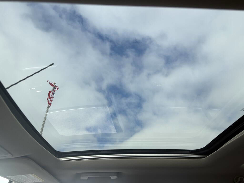 Used 2014 Ford Edge Limited w/ Equipment Group 302A image 26