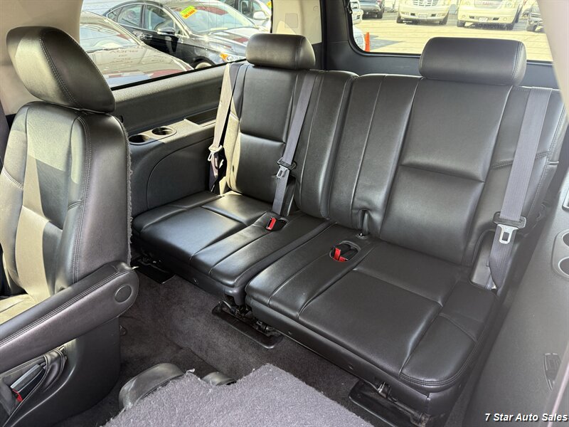 Used 2014 GMC Yukon XL Denali AWD/4WD image 25