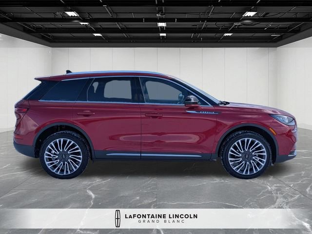 Certified 2022 Lincoln Corsair Reserve w/ Elements Package image 6