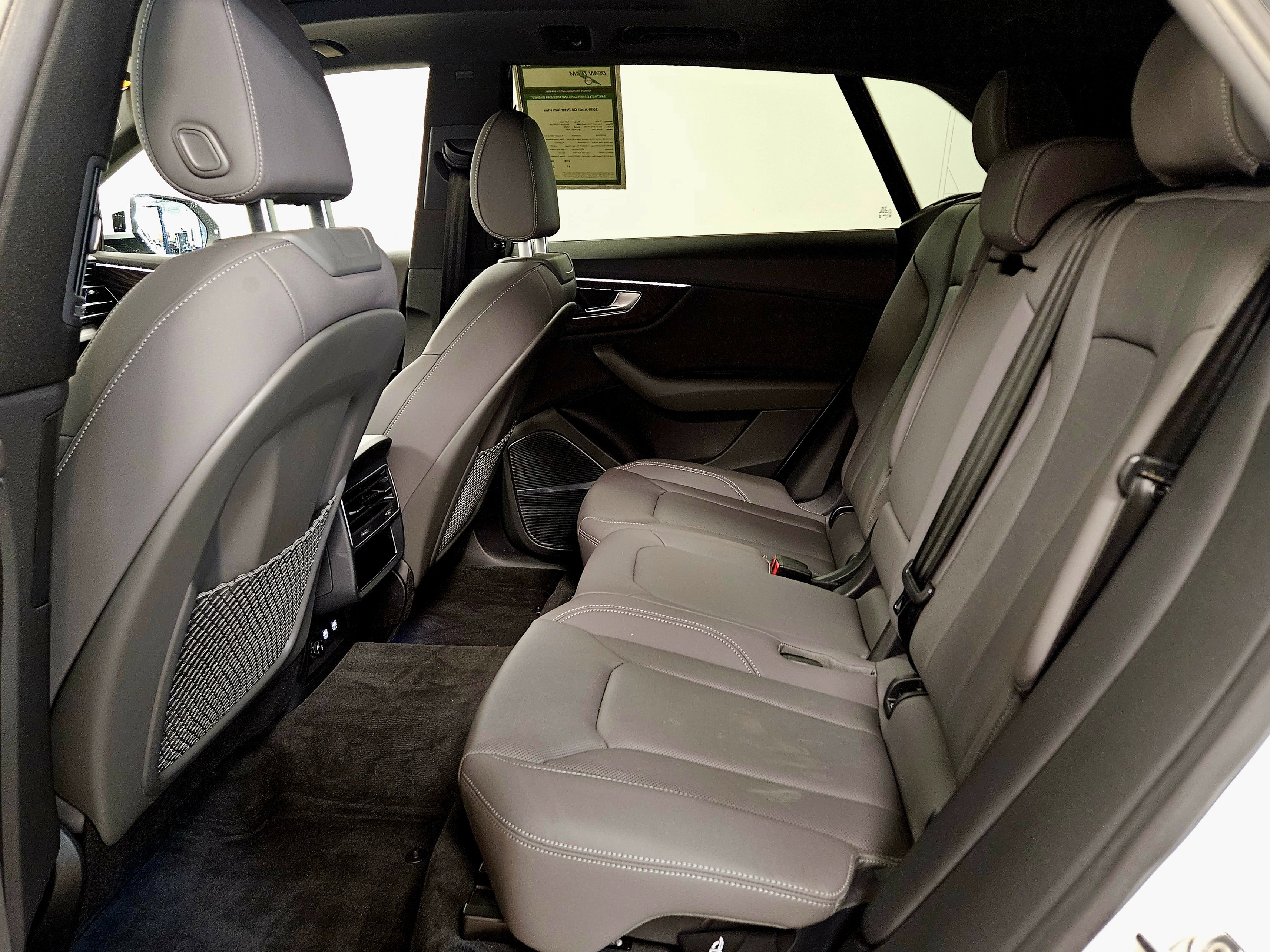 Used 2019 Audi Q8 Premium Plus image 11