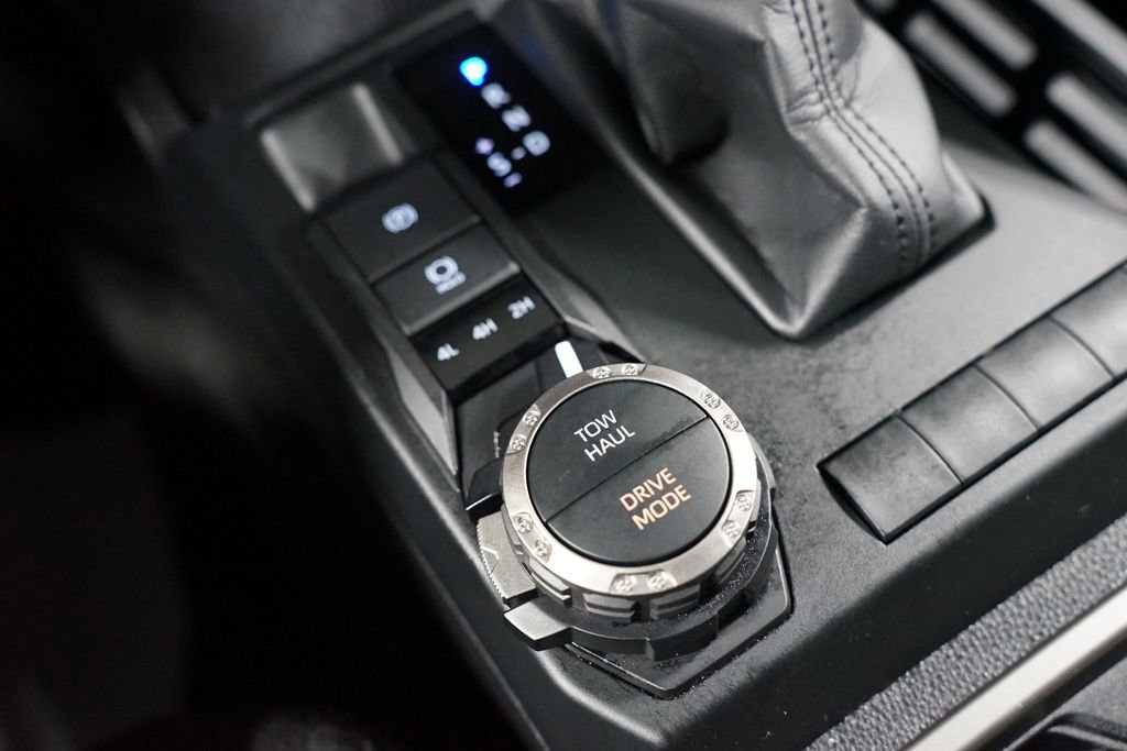 Certified 2025 Toyota 4Runner SR5 image 24