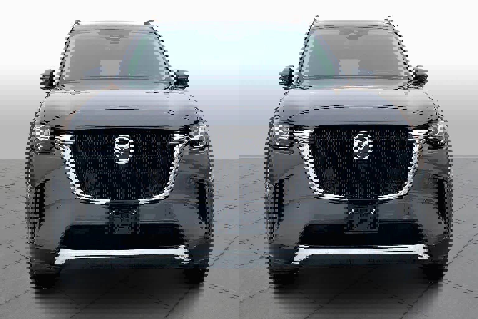 Used 2024 MAZDA CX-90 Plug-In Hybrid w/ Premium Pkg image 3