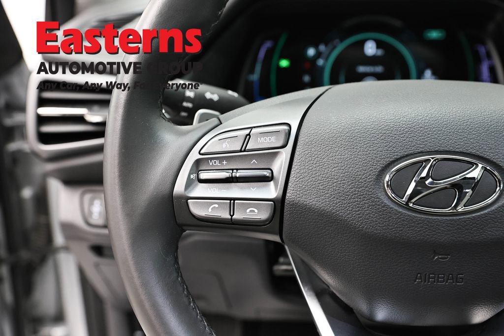 Used 2022 Hyundai Ioniq SEL FWD image 15
