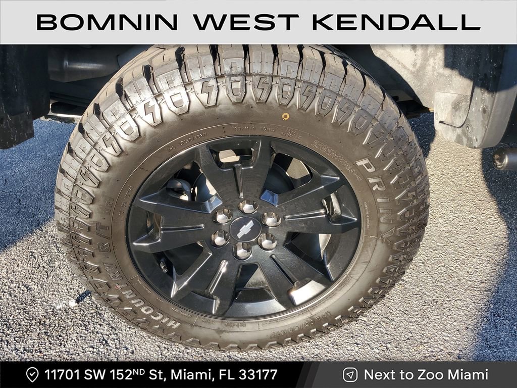 Used 2022 Chevrolet Colorado ZR2 w/ ZR2 Midnight Special Edition image 9
