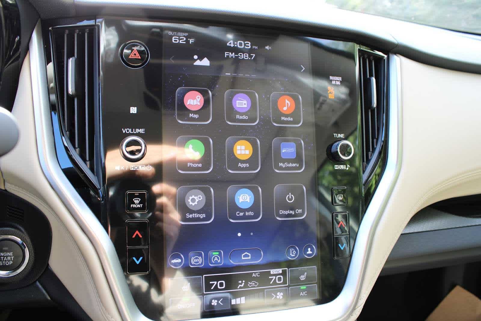 Used 2025 Subaru Outback Premium image 27