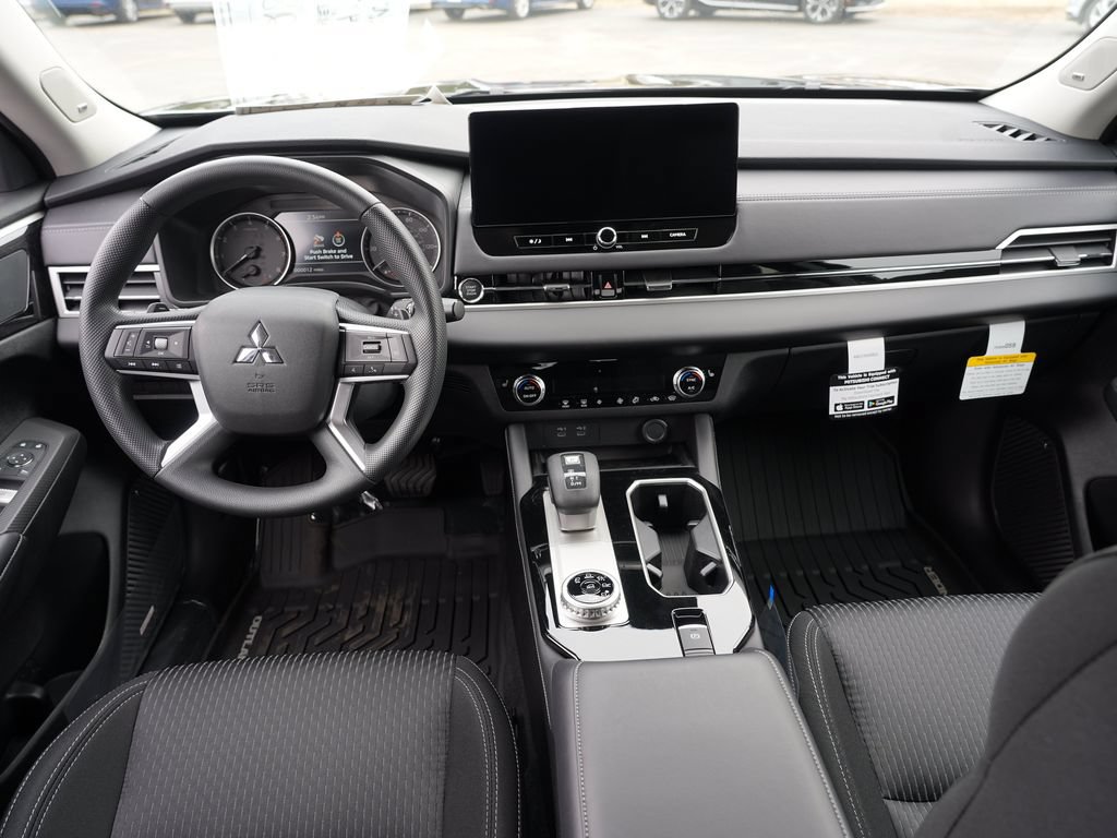 New 2026 Mitsubishi Outlander ES AWD/4WD image 25