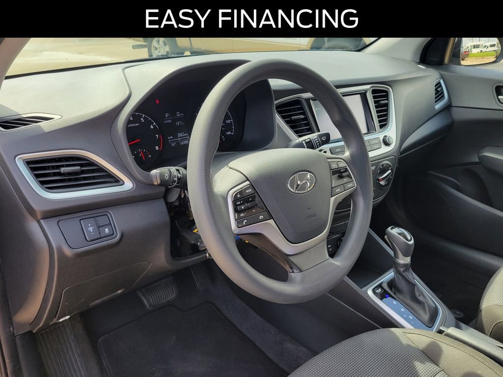 Used 2022 Hyundai Accent SEL image 16