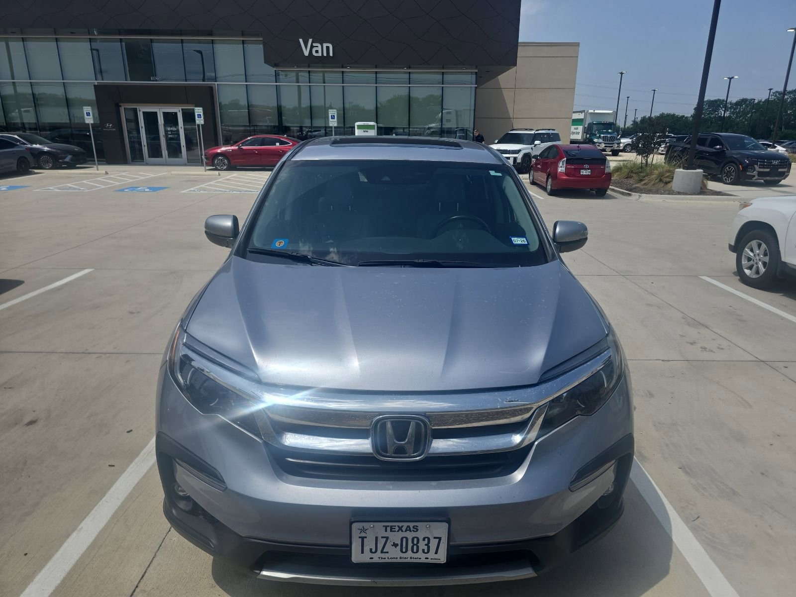 Used 2020 Honda Pilot EX-L image 2