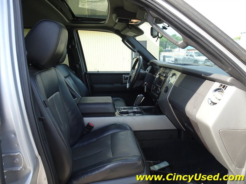 Used 2011 Ford Expedition EL XLT w/ 203A Rapid Spec Order Code AWD/4WD image 17