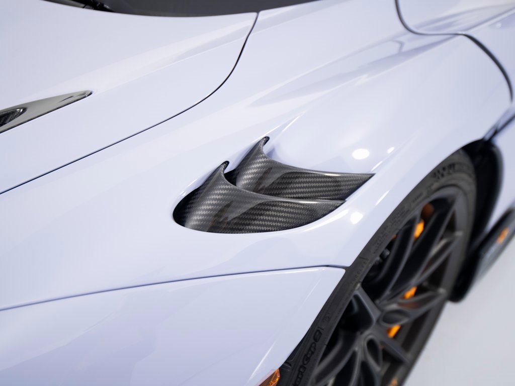 Used 2021 McLaren 765LT image 42