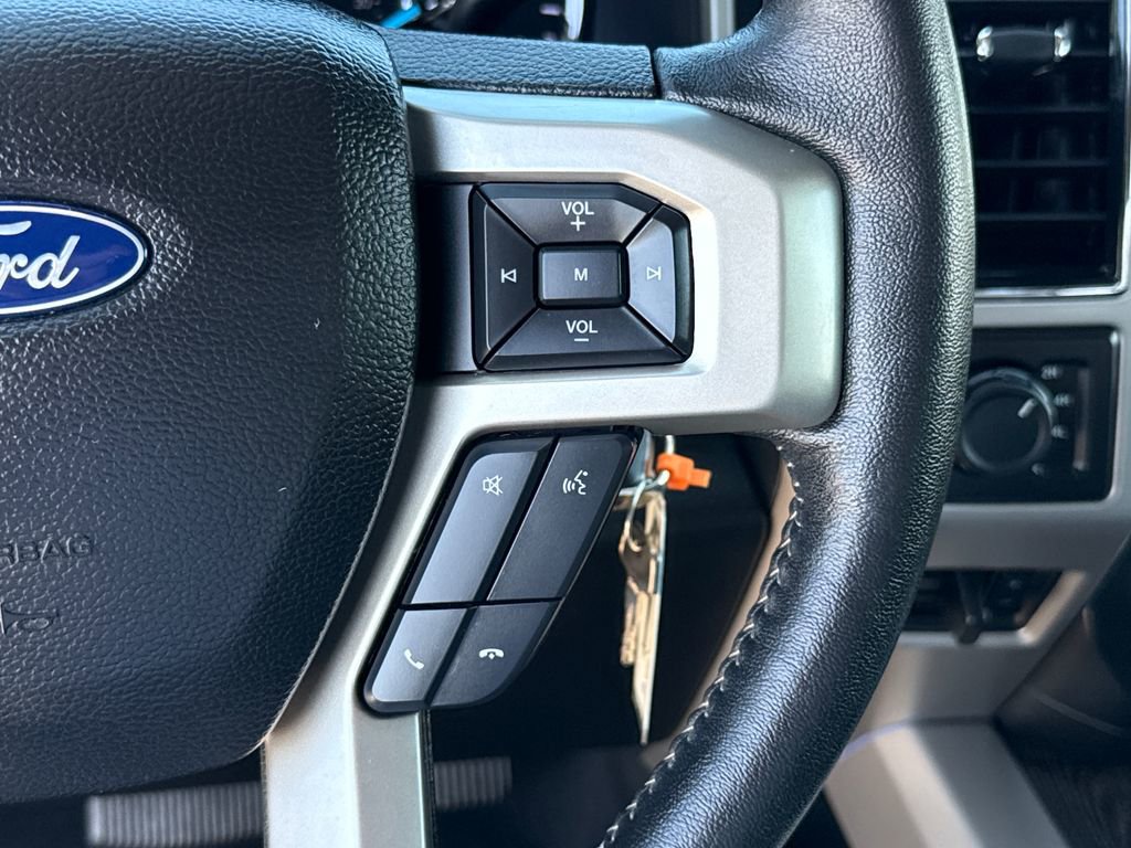 Used 2020 Ford F250 Lariat w/ Lariat Value Package AWD/4WD image 16