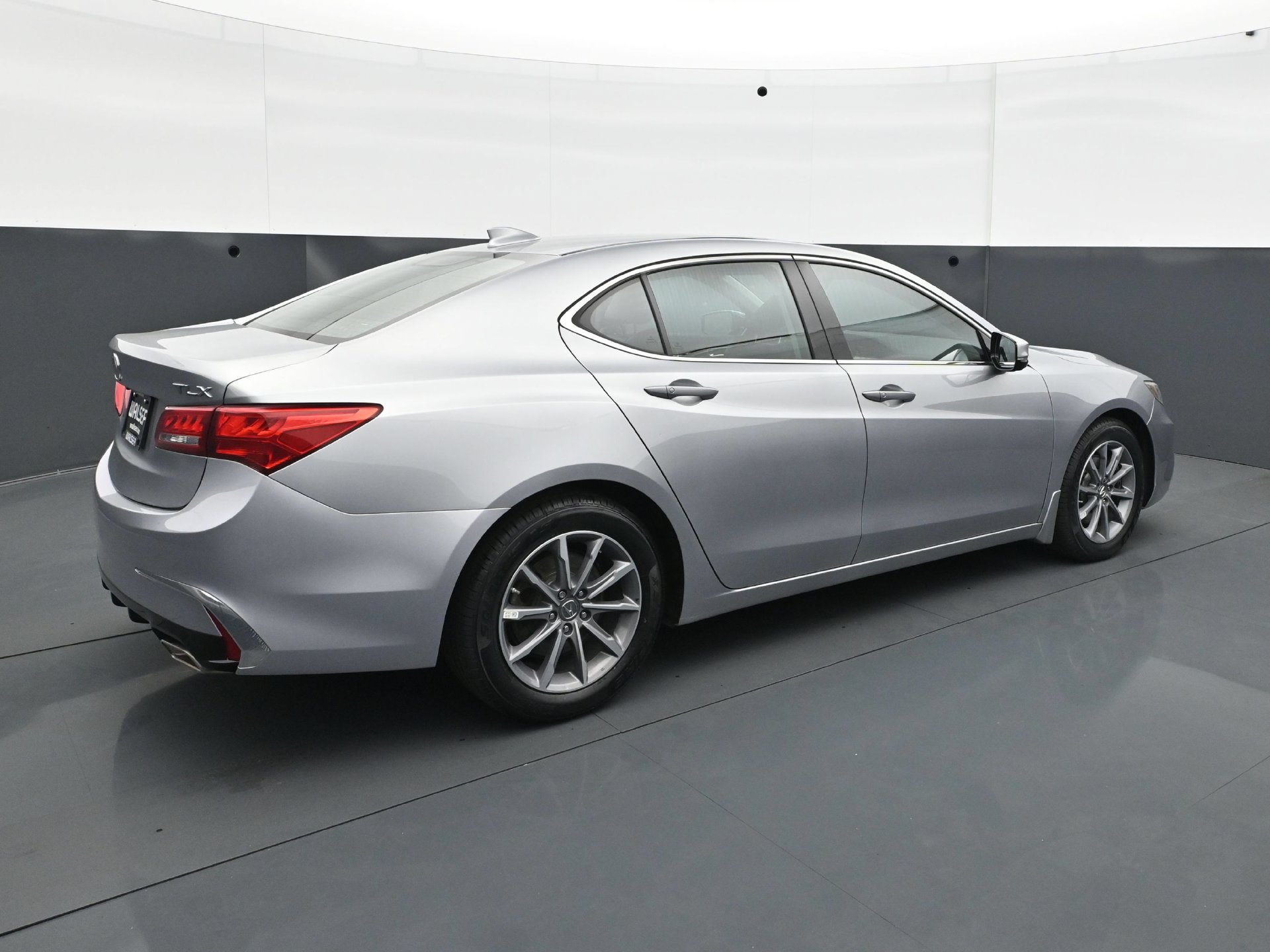 Used 2019 Acura TLX w/ Technology Package FWD image 7