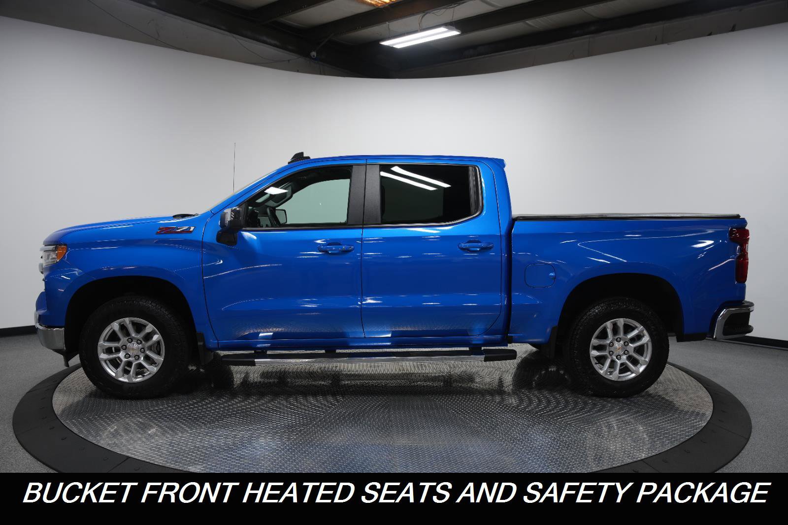 Used 2025 Chevrolet Silverado 1500 LT image 5