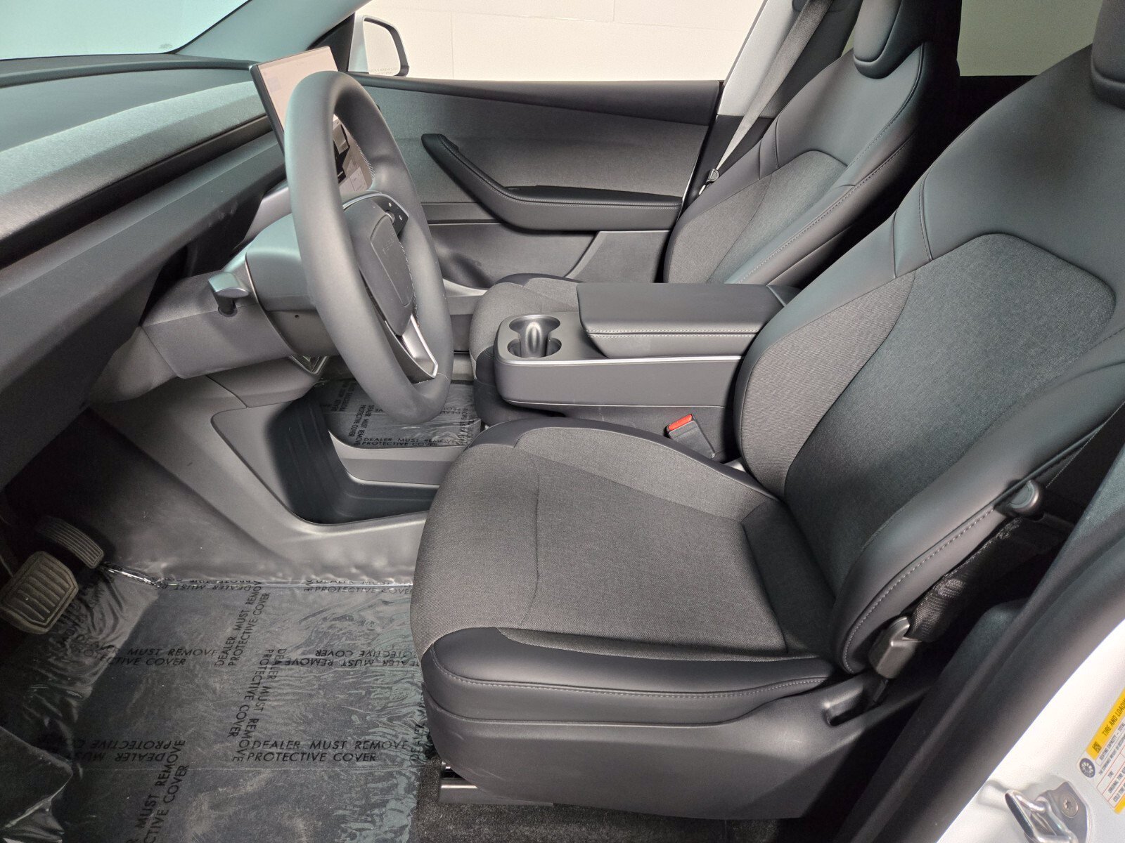 Used 2026 Tesla Model Y AWD image 11