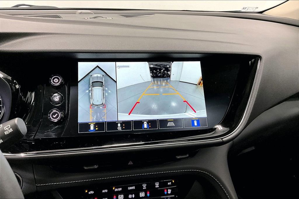 Used 2023 Buick Envision Avenir image 30