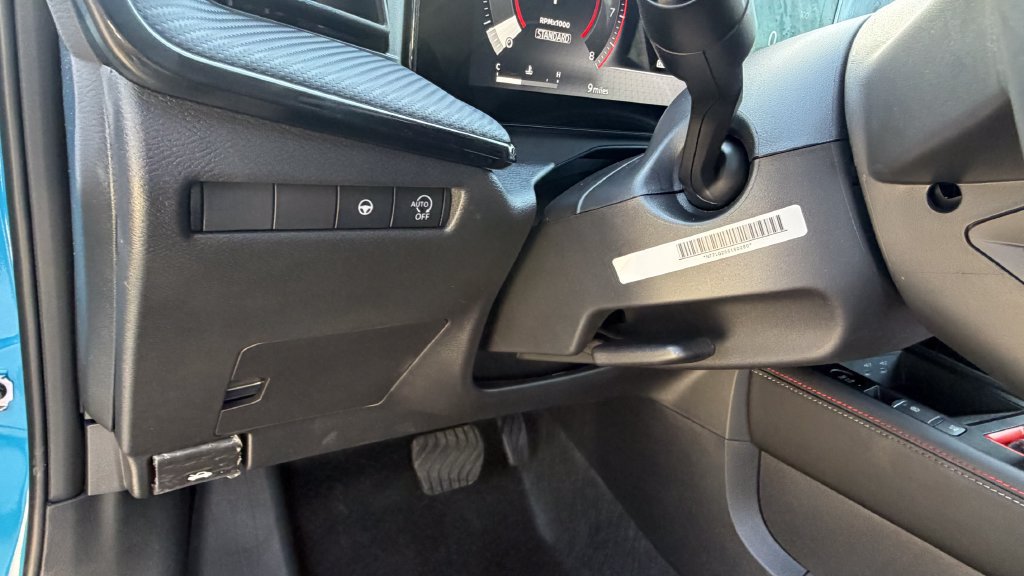 New 2026 Nissan Kicks SR FWD image 18