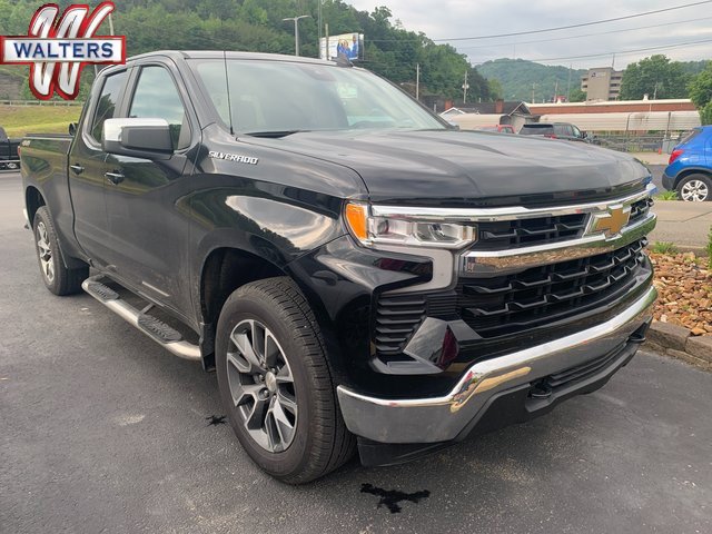 Used 2024 Chevrolet Silverado 1500 LT