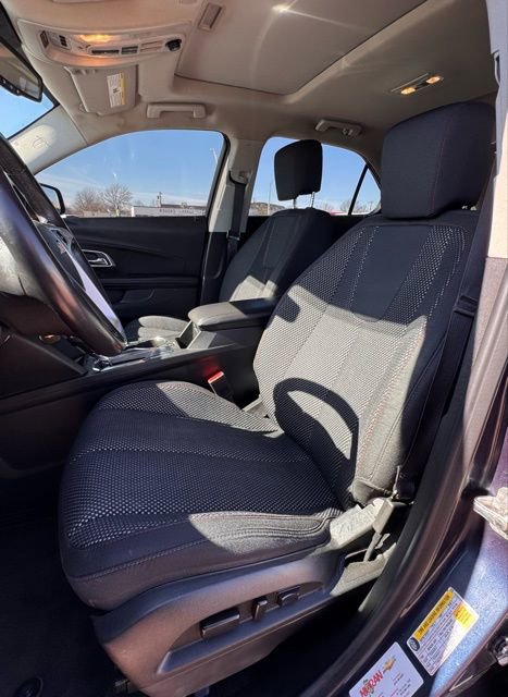 Used 2017 Chevrolet Equinox LT w/ Convenience Package image 10