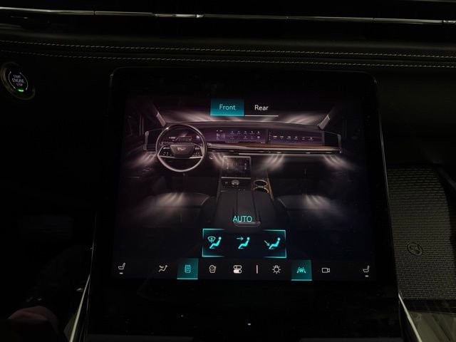 Certified 2025 Cadillac Escalade Luxury image 20