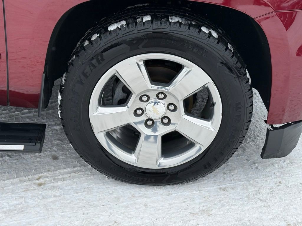 Used 2019 Chevrolet Suburban Premier image 10