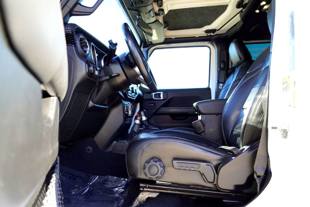 Used 2021 Jeep Wrangler Unlimited Sahara w/ Safety Group image 23