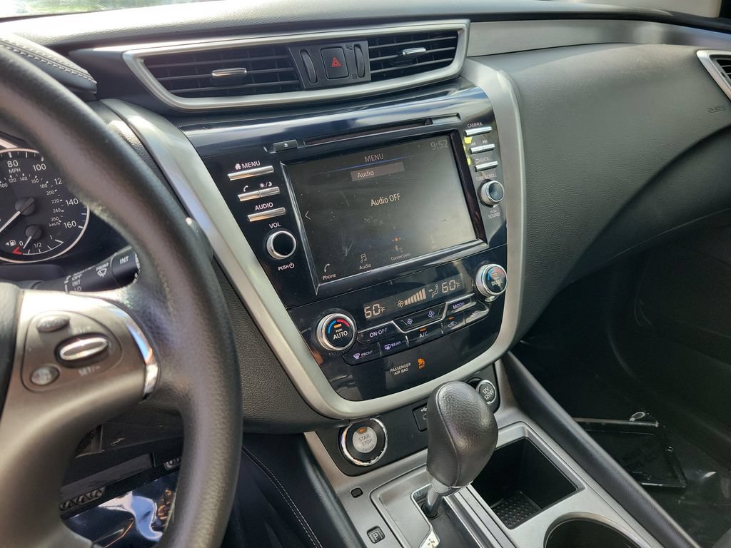 Used 2021 Nissan Murano S FWD image 22