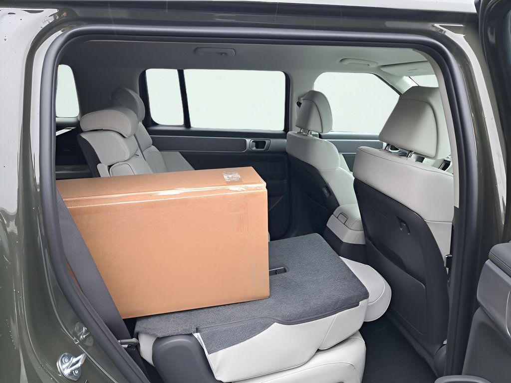 New 2026 Hyundai Santa Fe SEL AWD/4WD image 15