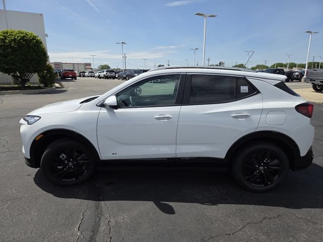 New 2026 Buick Encore GX Sport Touring w/ Comfort Package FWD image 18