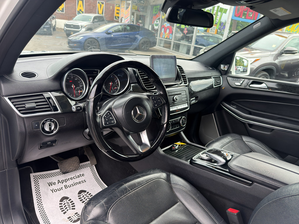 Used 2018 Mercedes-Benz GLS 550 4MATIC image 13