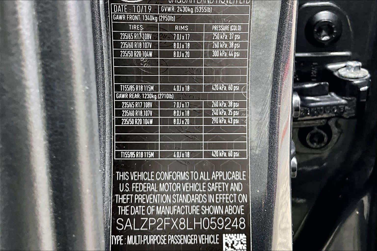 Used 2020 Land Rover Range Rover Evoque SE AWD/4WD image 37