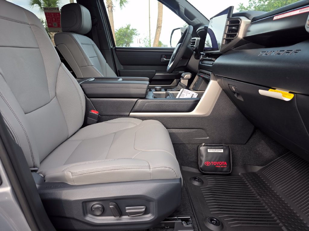 New 2026 Toyota Tundra SR5 w/ SR5 Premium Package AWD/4WD image 14