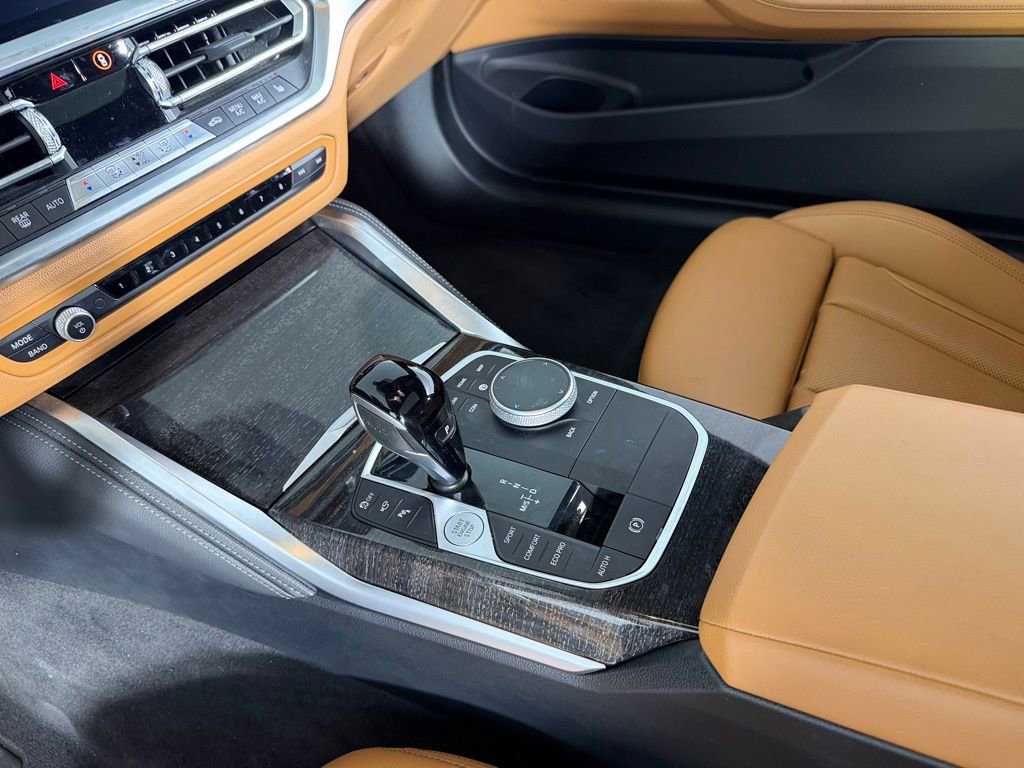 Used 2023 BMW M440i M440i w/ Premium Package image 16