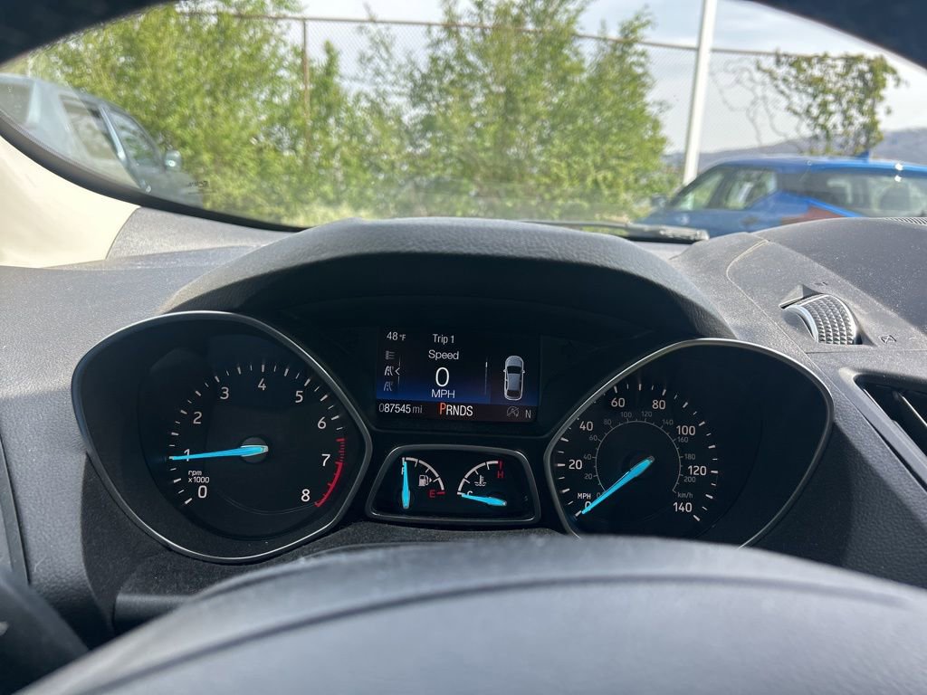 Used 2018 Ford Escape SE w/ SE Sport Appearance Package image 23